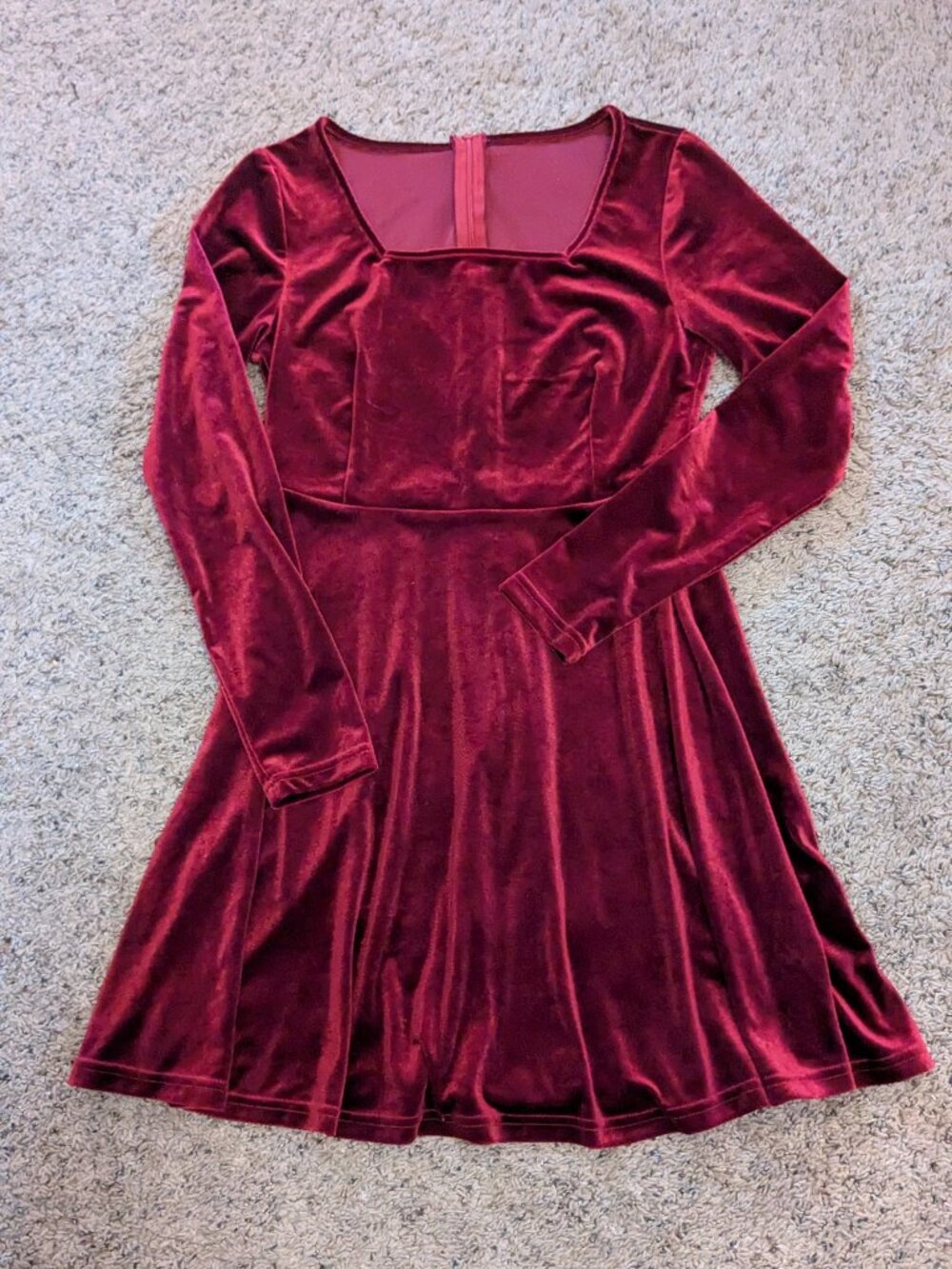 Burgundy Velvet Long Sleeve Mini Dress Small